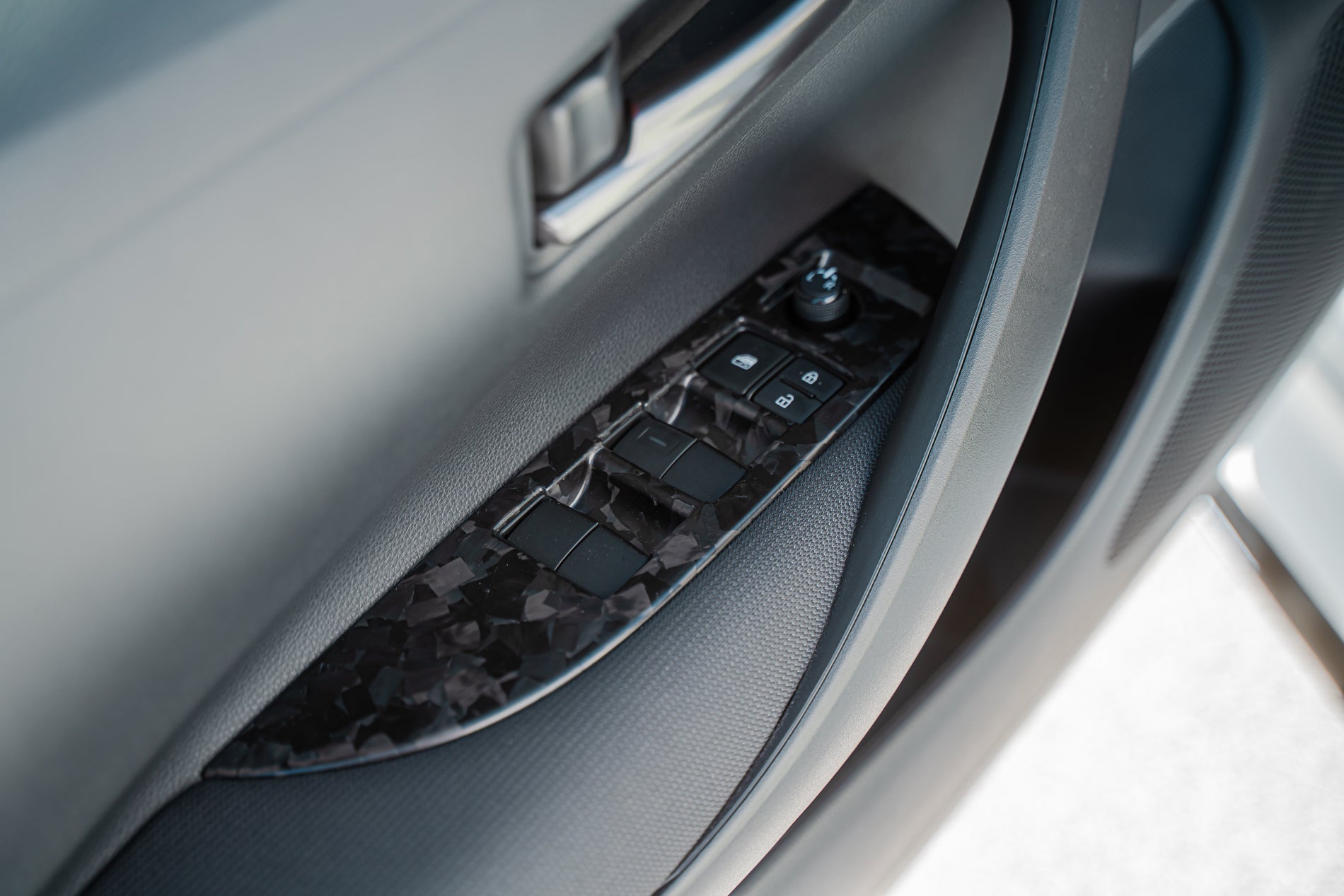 TOM'S RACING FORGED CARBON DOOR SWITCH PANEL SET (LHD) - COROLLA HATCHBACK [2019+]